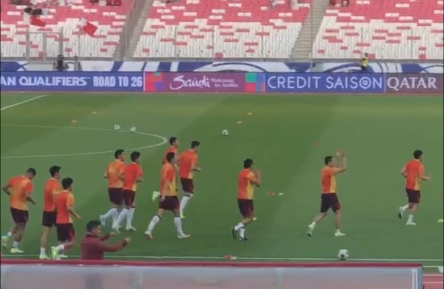 【现场直击】大战在即！伊万率国足出场热身