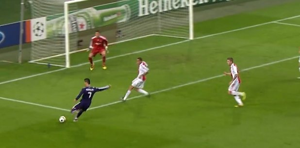 左右开弓，双响破门！