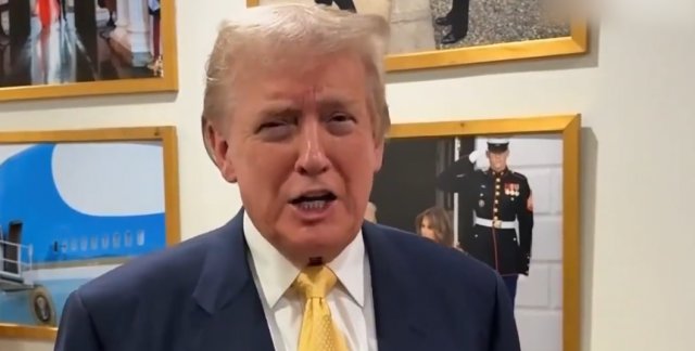 懂王：没有人比我更懂足球