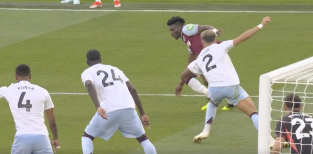 踢球不秀起来,那还踢什么球?!