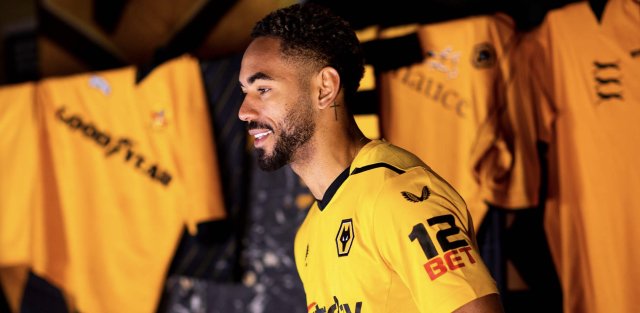 状态火热，狼队前锋库尼亚3场独造6球