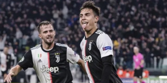 小魔仙迪巴拉神仙球破门，接近零角度