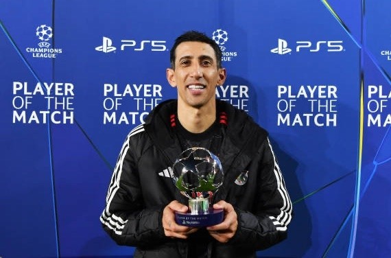 【欧冠】迪马利亚4分钟2助攻导演逆转，近3场5球3助！